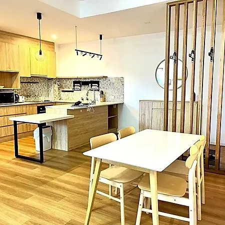 Parkview Aparthotel
