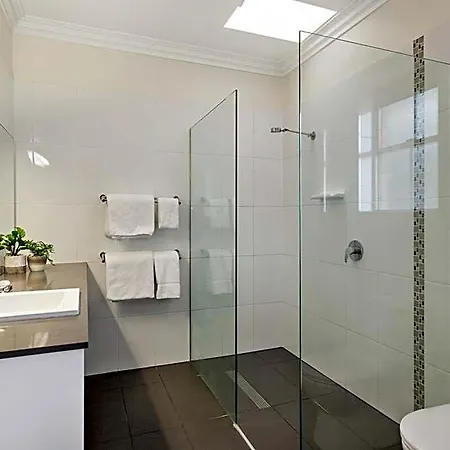 Coopers Colonial 4* Brisbane
