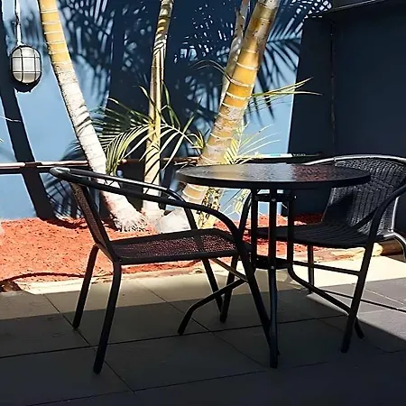 The Cliff House 3*