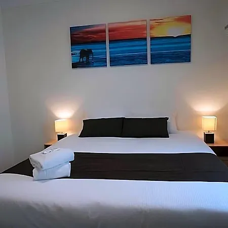 The Cliff House Motel 3*