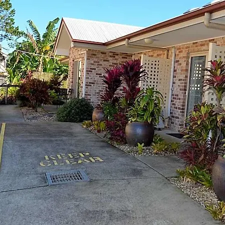 Redland Bay 3* Brisbane