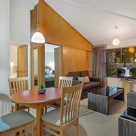 Airport International Hotel 4*