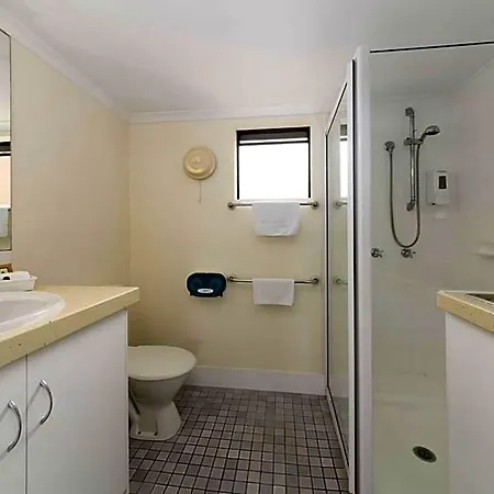 Toowong Aparthotel 3*