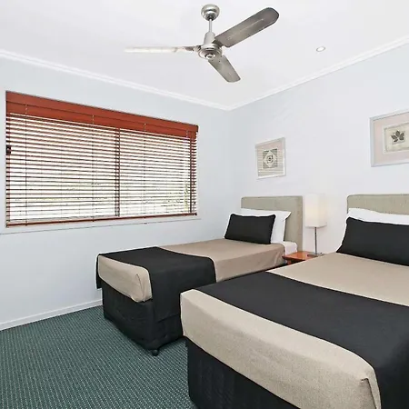Comfort & Northgate Airport Inn