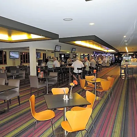 Western Airport 85 Motel 4*