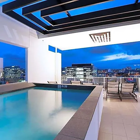 Chester Hotel 4* Brisbane