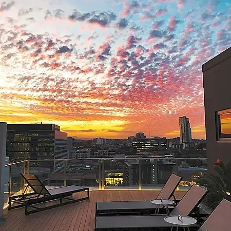 Hotel Chester Hotel 4*