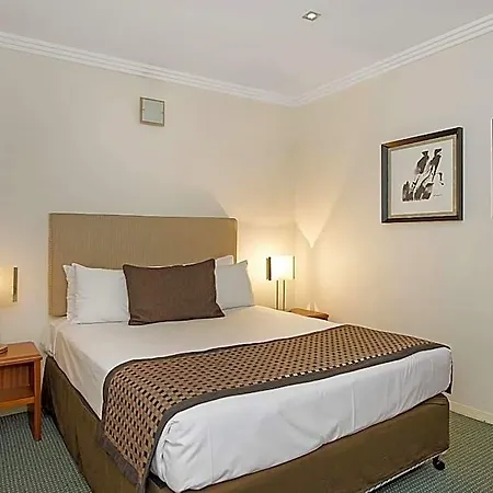 Airport Heritage 4*