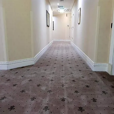 Aparthotel Macarthur Chambers 5*