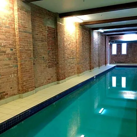 Frisco Aparthotel 4*