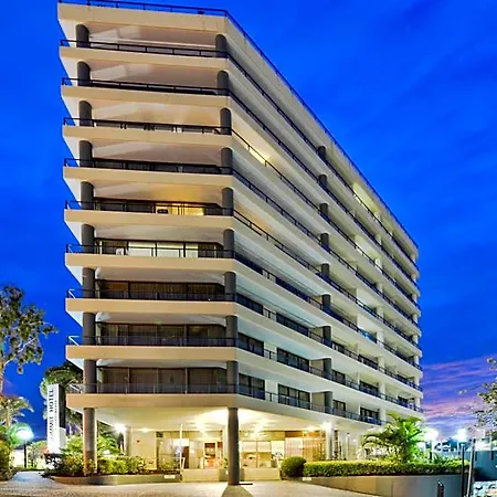 Summit Aparthotel