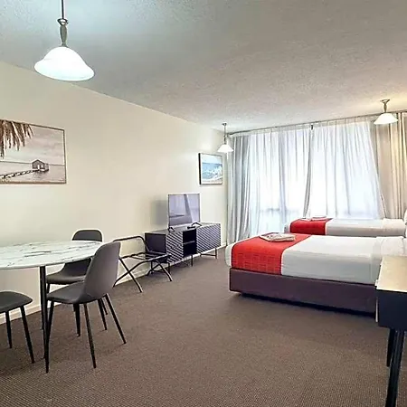Aparthotel Summit 4*