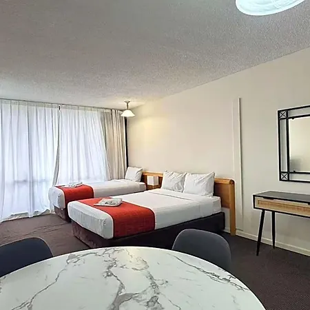 Summit Aparthotel