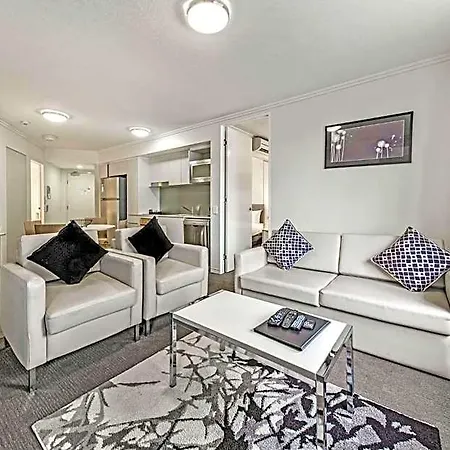 Aparthotel The Capitol 4*