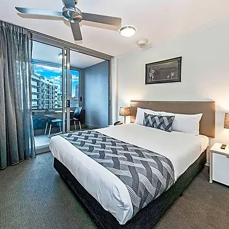 The Capitol 4*