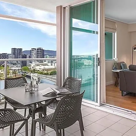Oaks Casino Tower Aparthotel 4*