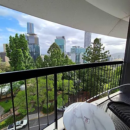 Hotel Tower Mill 4*