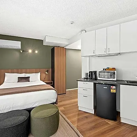 Tower Mill 4*