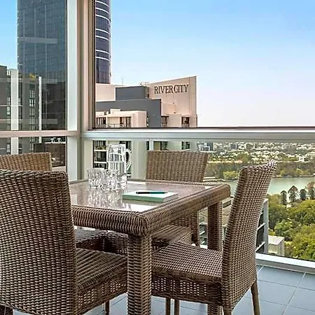 Oaks Festival Aparthotel