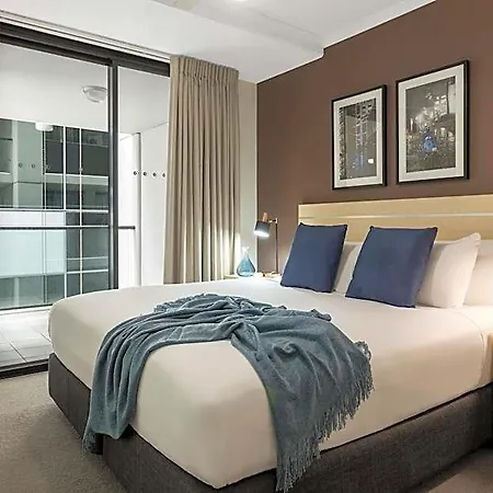 Oaks River Aparthotel Brisbane