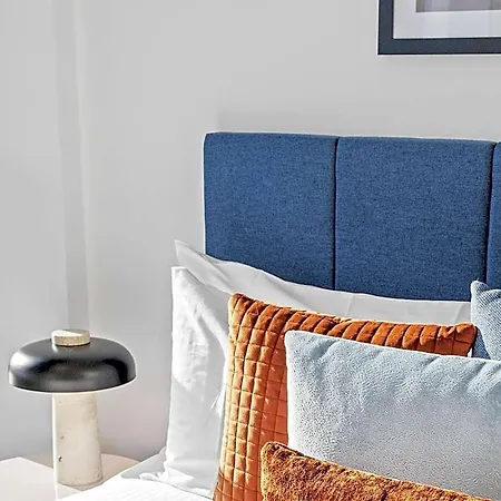 Queen's Wharf Residences - 44f *