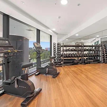 Queen's Wharf Residences - 44f Apartment