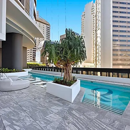 Queen's Wharf Residences - 44f Brisbane