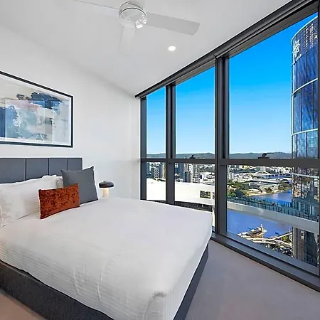 Queen's Wharf Residences - 44f Apartment Brisbane