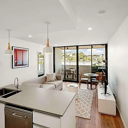 Rambla At Perry House