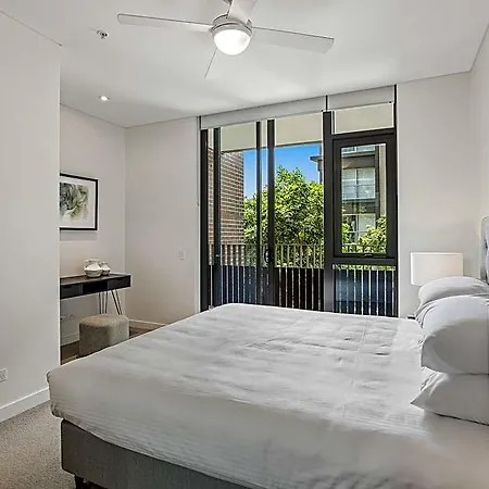 Newstead Modern 2-storey - Q *