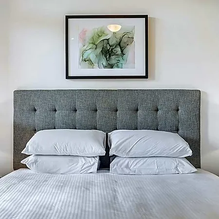 Newstead Modern 2-storey - Q * Brisbane
