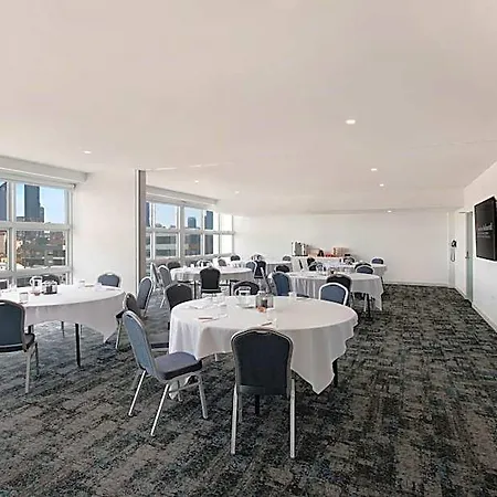 Hotel Swiss-belhotel Woolloongabba, 4*
