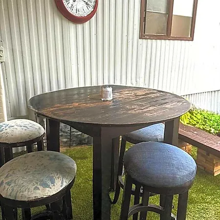 Prout Road Retreat Hotel 2*