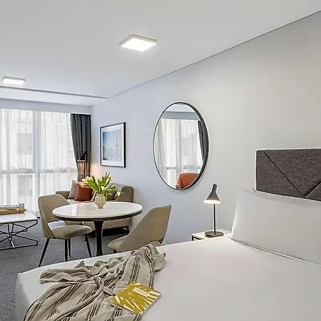 Meriton Herschel Street,