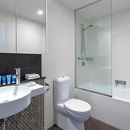 Meriton Herschel Street, Hotel 5*