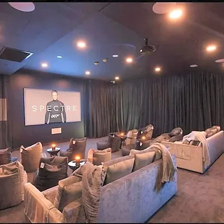 Radiance Rnr Apartment *