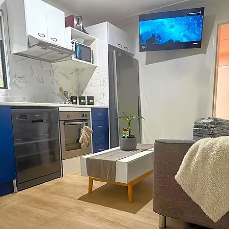 Prout Road Retreat Hotel 2*