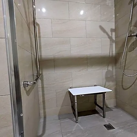 The Windsor, & Aparthotel 4*