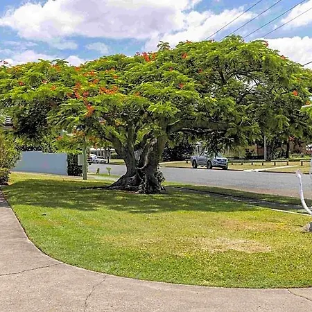 Wynnum Anchor Motel 4*