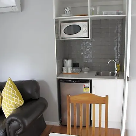 Paperbark Bed & Breakfast Brisbane
