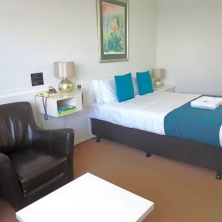 Aspley Pioneer Motel 2*