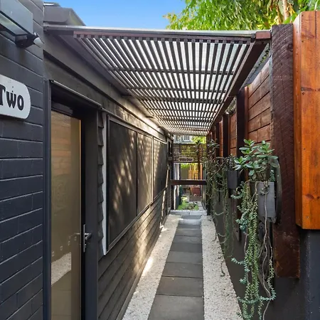 Holiday home Kozyguru | Spring Hill | 2 Bed 2.5 Bath Brisbane