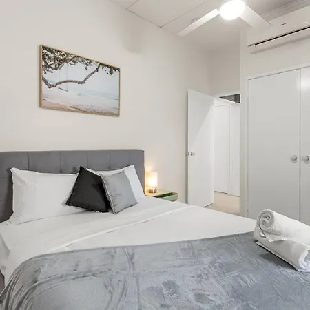 Kozyguru | Spring Hill | 2 Bed 2.5 Bath
