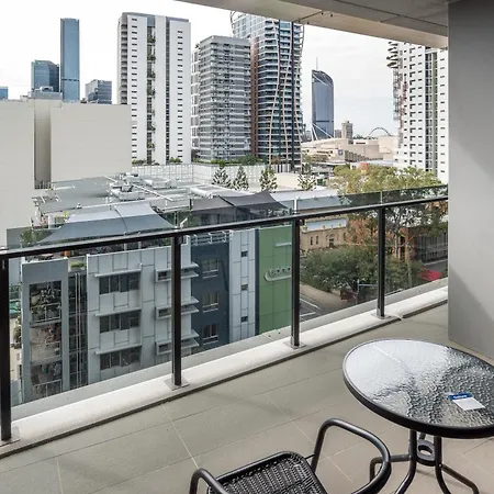 Serain Residences At One *