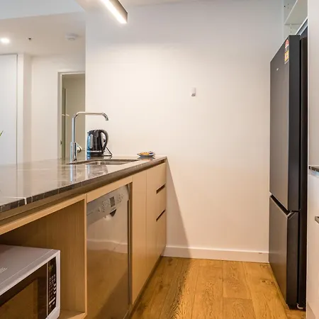 Serain Residences At One Apartment *