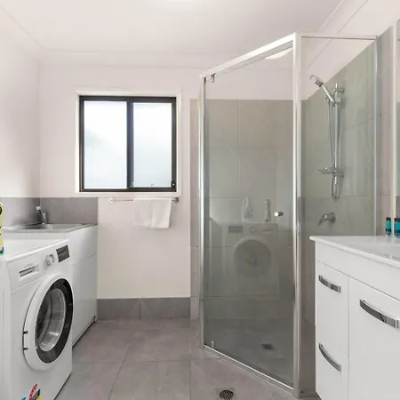 Kozyguru | Mt Gravatt East | 3 Bed Home Holiday home