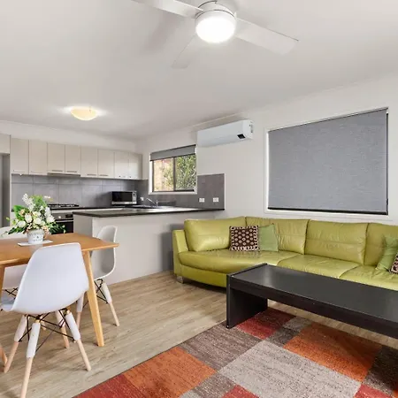 Kozyguru | Mt Gravatt East | 3 Bed Home