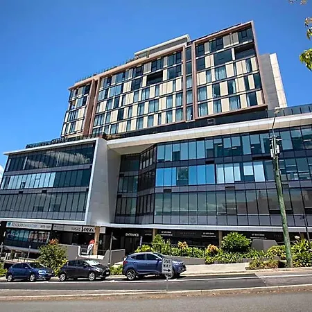 Essence Taringa Aparthotel 5*