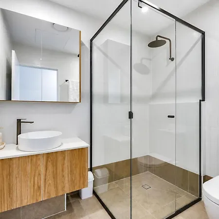 3br Floor With Parking, Ev Friendly & Views South Brisbane