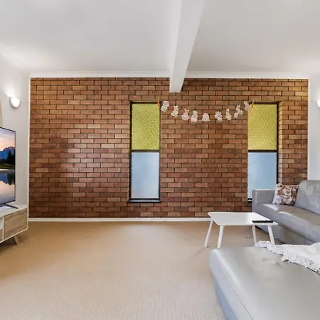 4br Big Family House With Huge Pool Holiday home Brisbane